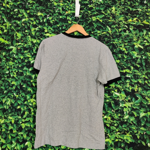 Old Navy Grey & Black Outline T-Shirt - Picture 2 of 3